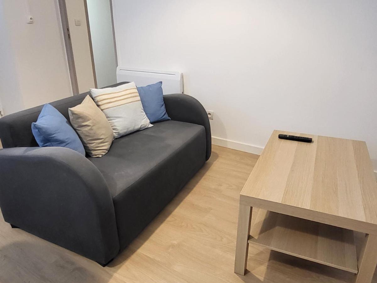 סן-קלוד Appartement 1 Chambre, Cuisine, Coin Salon, Salle De Bain מראה חיצוני תמונה